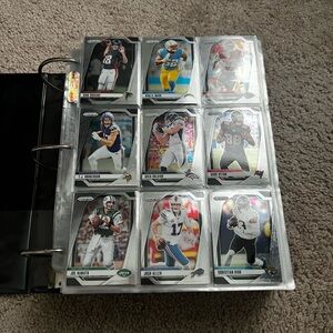 Football Cards - 700+ cards - panini / Topps (1999-2024) - Rookies, Inserts, etc